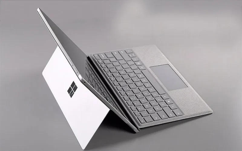 Microsoft Surface Pro 7