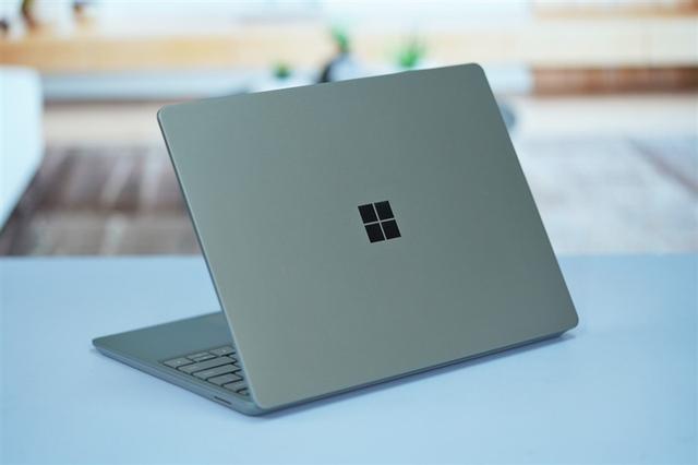 Surface Laptop Go 3