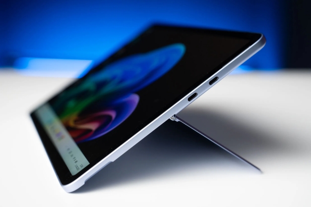 Chân đế Kickstand linh hoạt