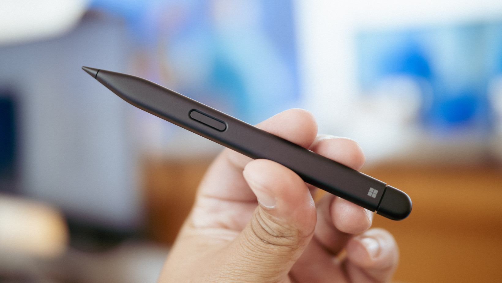 Viết bằng bút Surface Pen