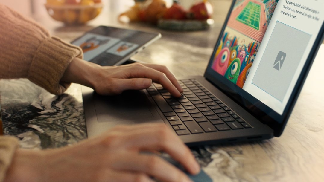 Bàn phím Surface Laptop