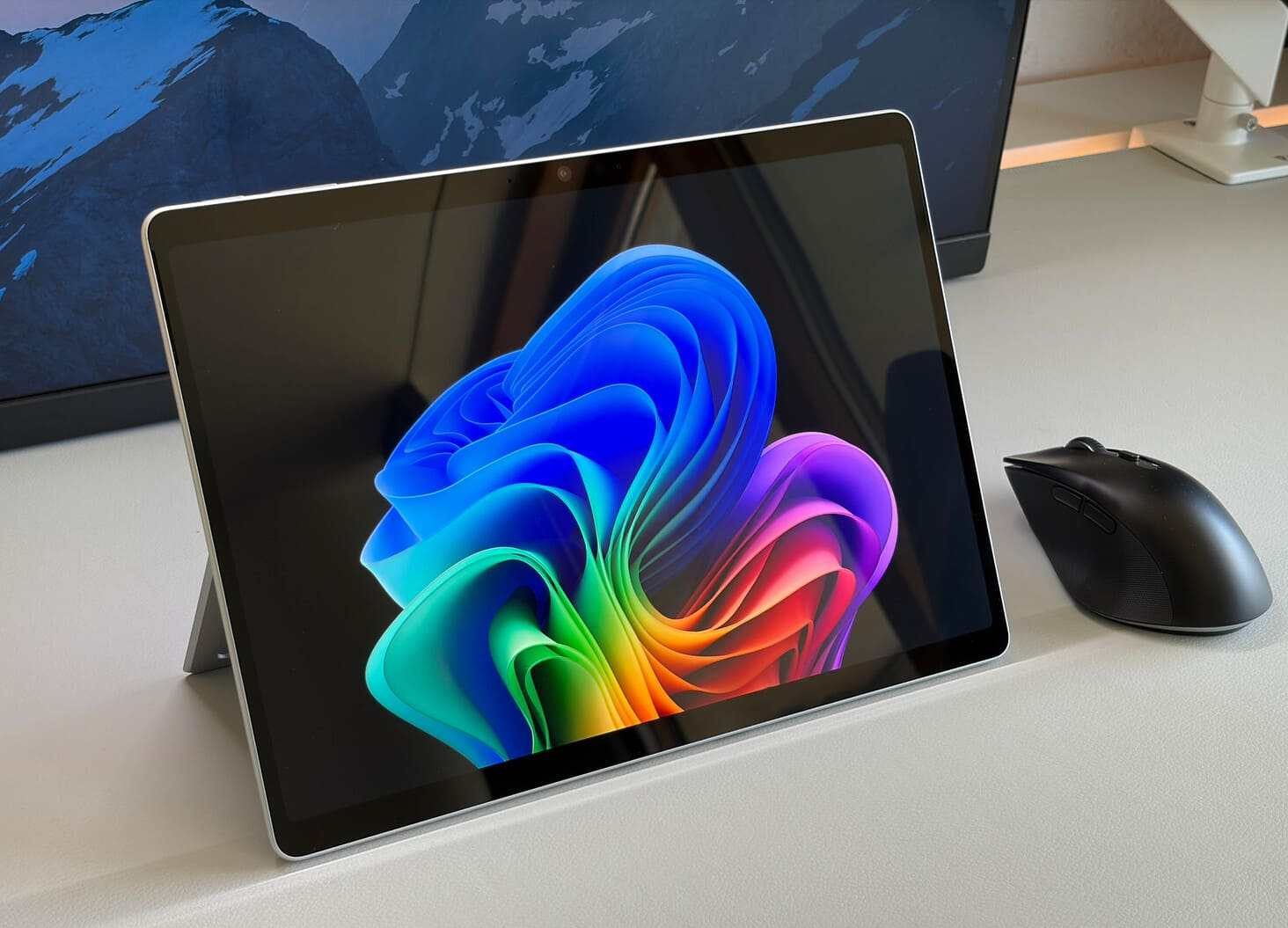 màn hình Surface Pro 11