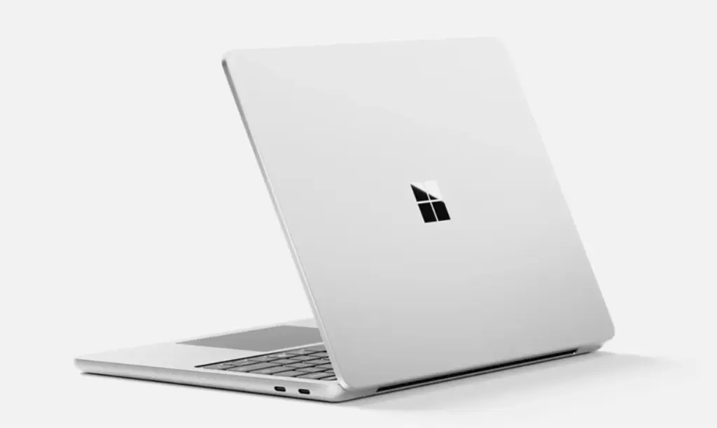 Surface Laptop 13 inch RAM 8GB